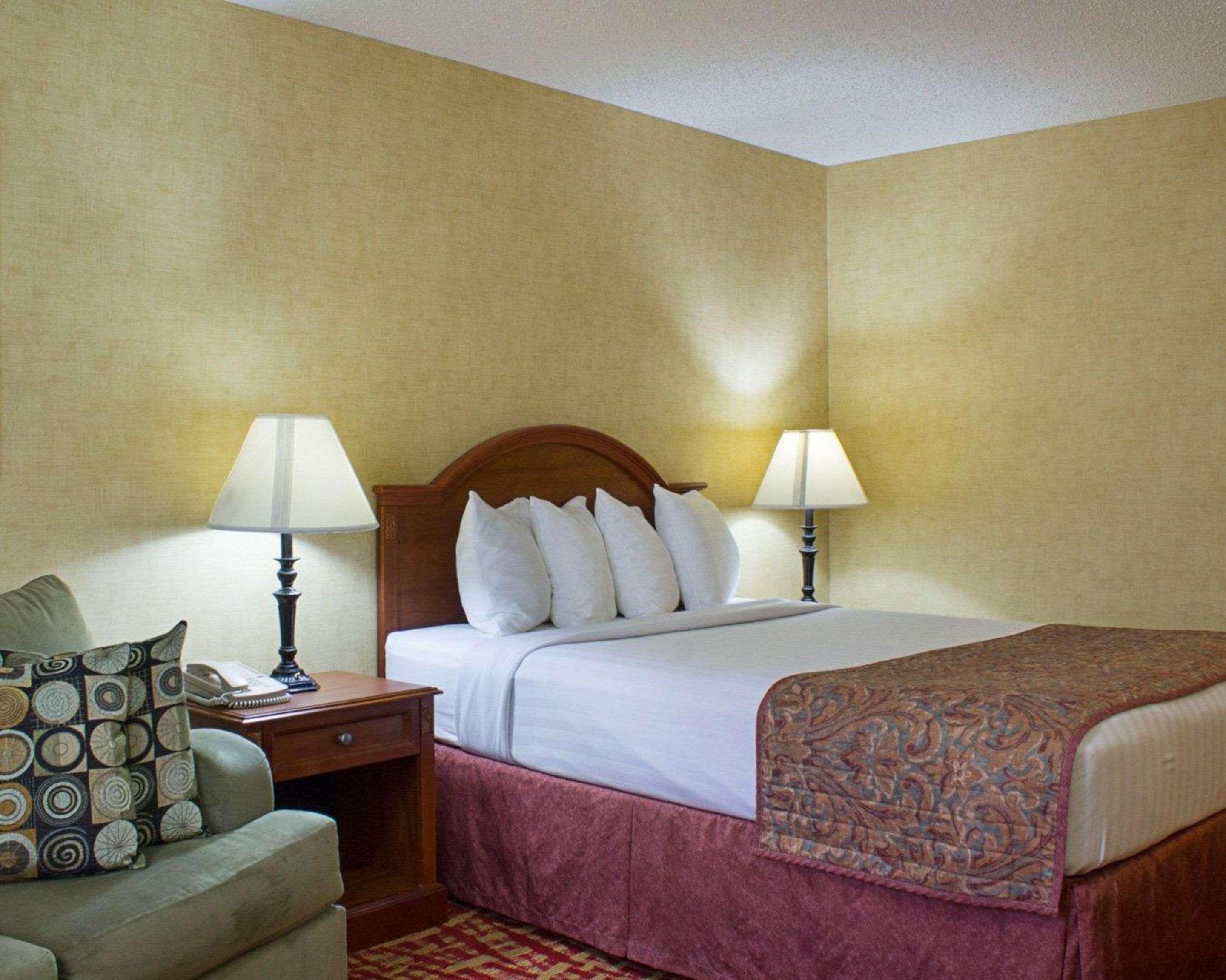 Rodeway Inn Columbia Mall Loop Grand Forks Ngoại thất bức ảnh