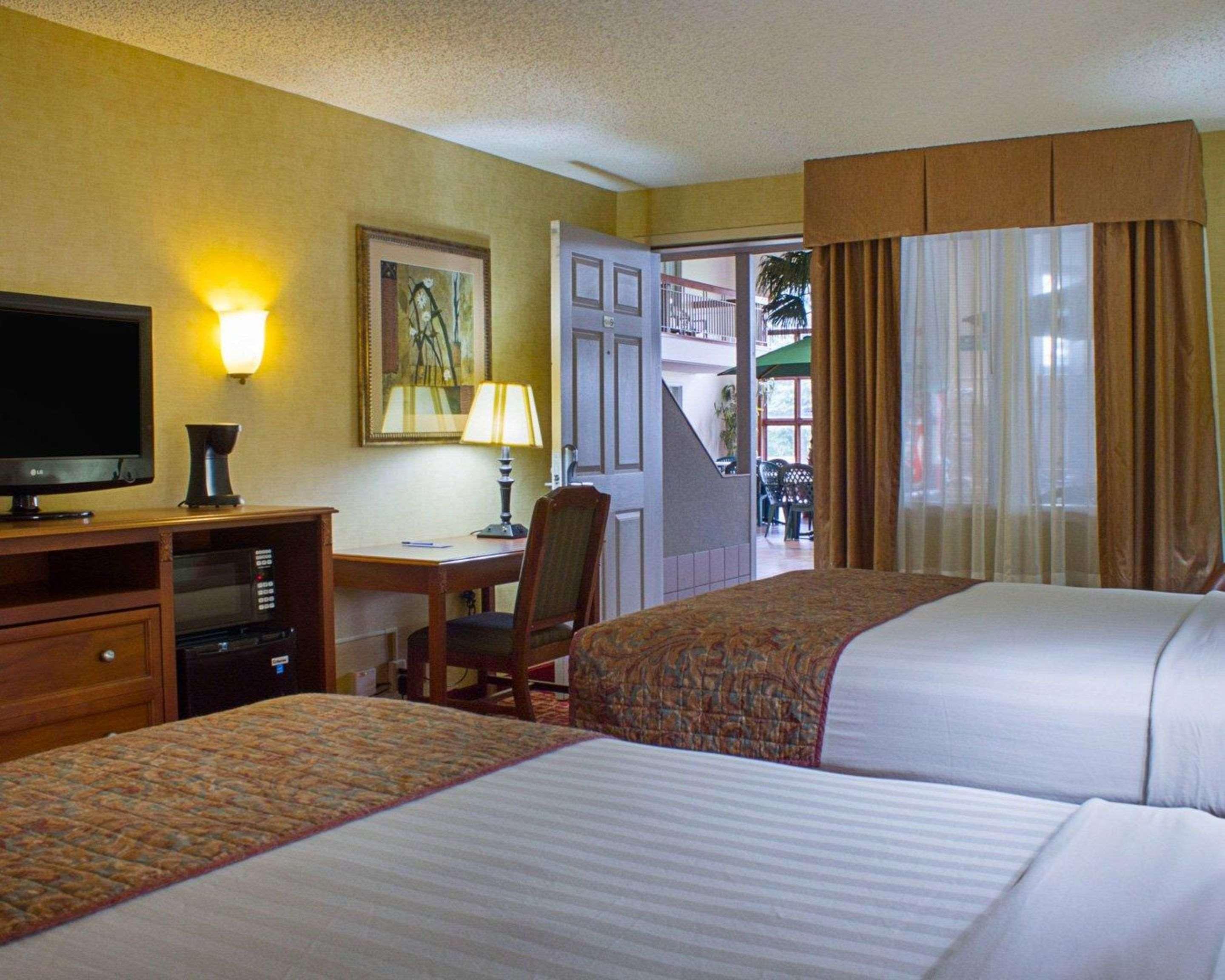 Rodeway Inn Columbia Mall Loop Grand Forks Ngoại thất bức ảnh