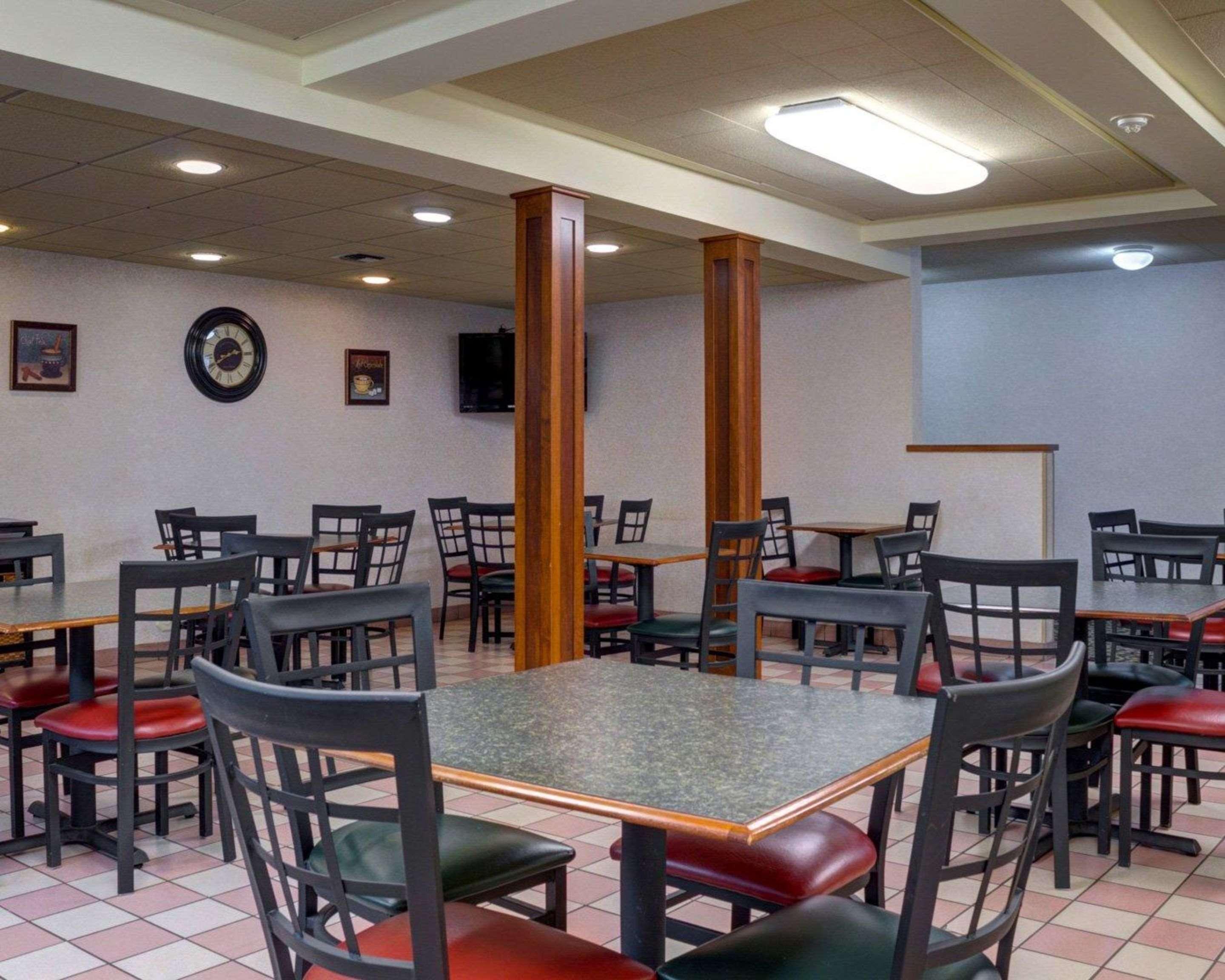 Rodeway Inn Columbia Mall Loop Grand Forks Ngoại thất bức ảnh