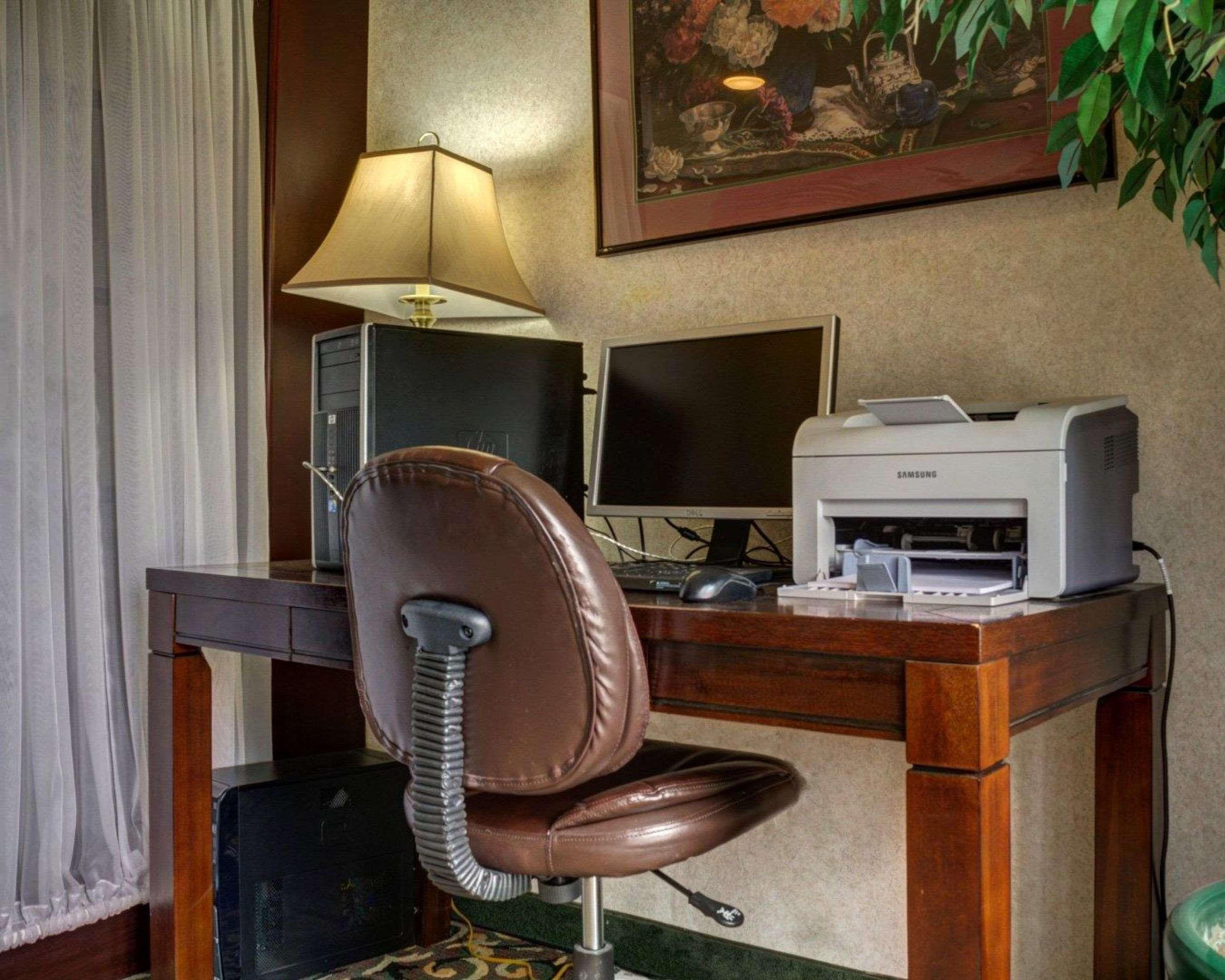 Rodeway Inn Columbia Mall Loop Grand Forks Ngoại thất bức ảnh